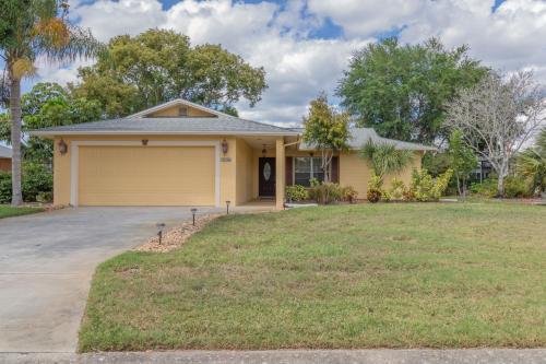 Sunny Days Bradenton Pool Home Minutes From Local Beaches Home