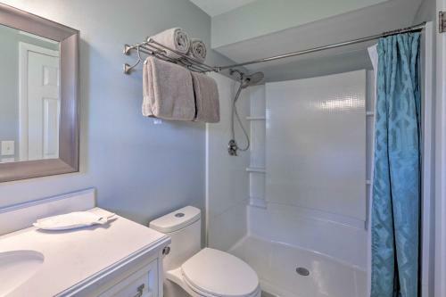 Edgewater Abode About 7 Mi To New Smyrna Beach!
