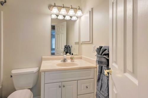 Edgewater Abode About 7 Mi To New Smyrna Beach!