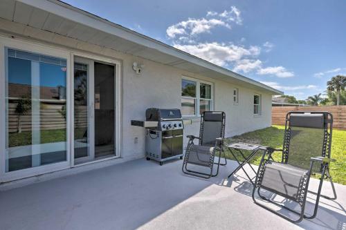 Edgewater Abode About 7 Mi To New Smyrna Beach!