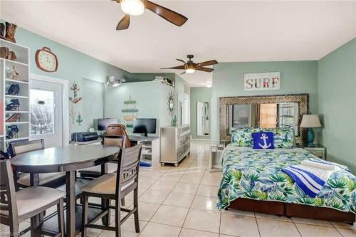 Hostal Intracoastal Bliss Studio Water Front Paradise