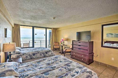 Apartamento Oceanfront Getaway With Beach And Pools Access!