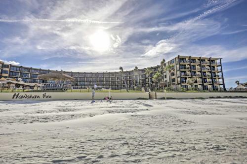 Apartamento Oceanfront Getaway With Beach And Pools Access!