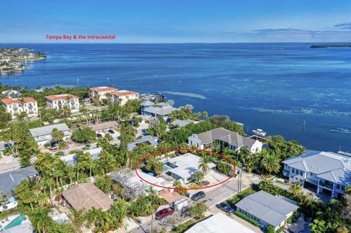 New Rental The Haven Unit 1 Heated Pool Home