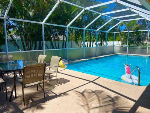 Hibiscus Hideaway W/ Heated Pool/bikes/freewifi