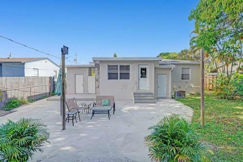 Casa Azul Close To Beach/wilton Manors/parking/pet