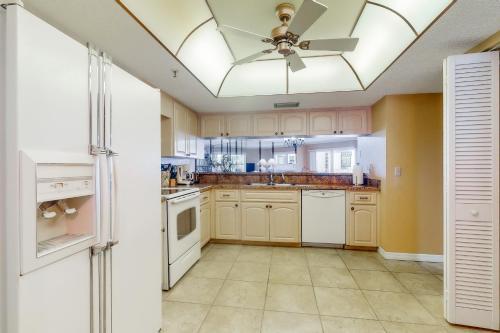 Beach Cottage 1404