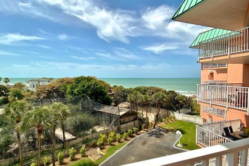 Beach Cottage 1404