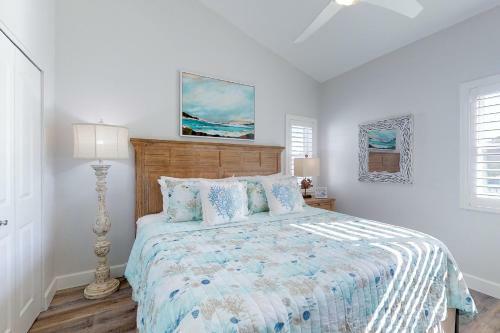 Intercoastal Condo 203
