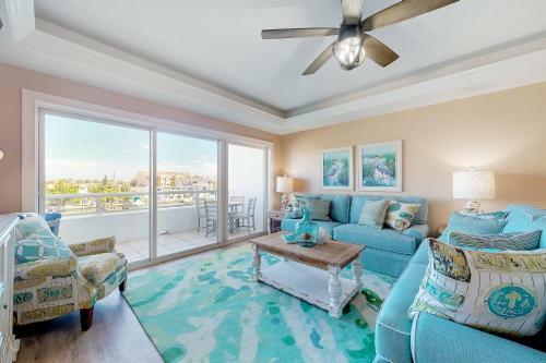 Sun West Palms 202