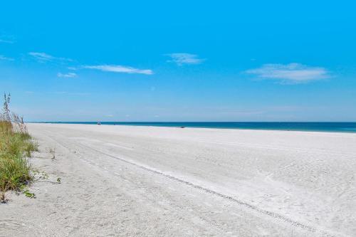 Belleair Beach Club 214