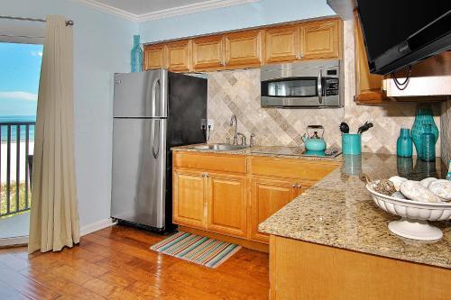 Belleair Beach Club 214