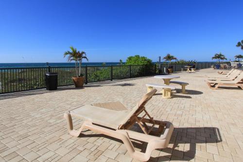 Belleair Beach Club 214
