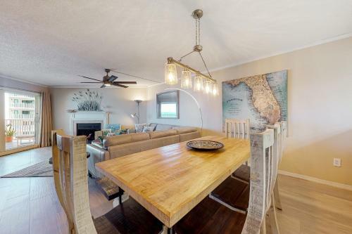 Beach Cottage 1311