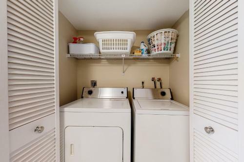 Beach Cottage 1311
