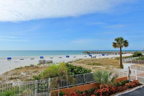 Beach Cottage 1311