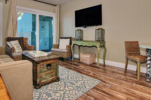Bungalow Beach Place 2