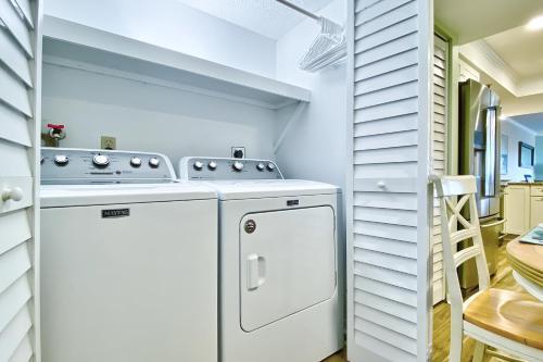 Beach Cottage 1304