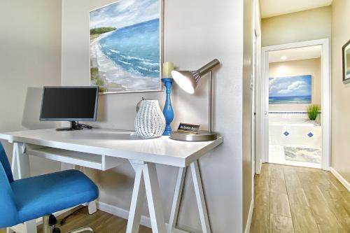 Harborview Grande 404