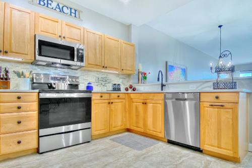 Harborview Grande 404