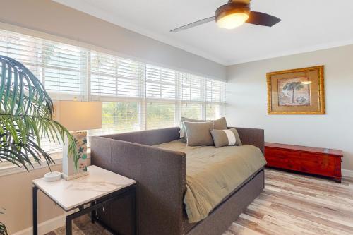 Barefoot Beach Resort A209
