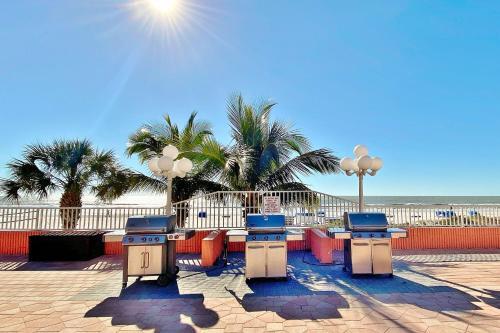 Beach Cottage 2105