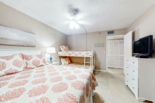 Beach Cottage 1214