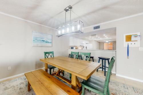 Beach Cottage 1214