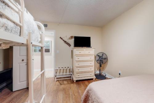 Beach Cottage 1307