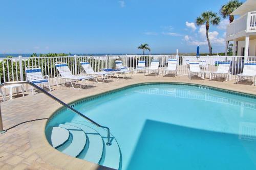 Belleair Beach Club 112