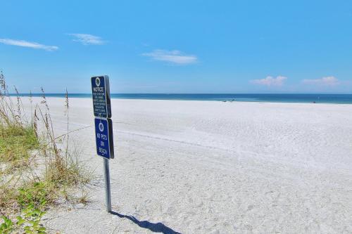 Belleair Beach Club 112