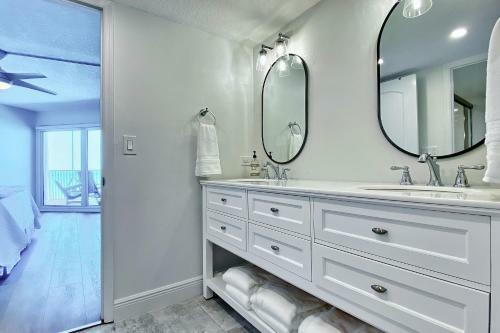 Beach Cottage 1410