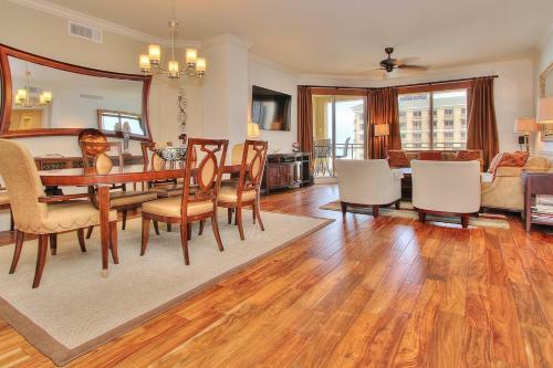 Sandpearl Residences 606