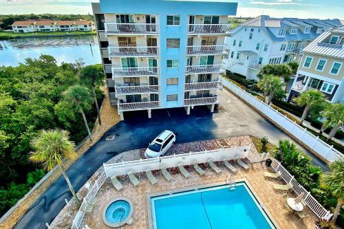 Water View 504