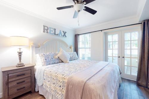 Barefoot Beach Resort F107