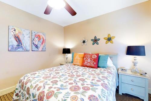 Belleair Beach Club 211