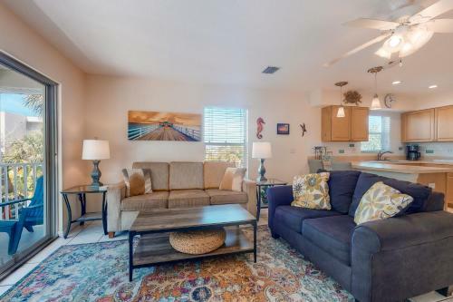Beachside Villas 204b