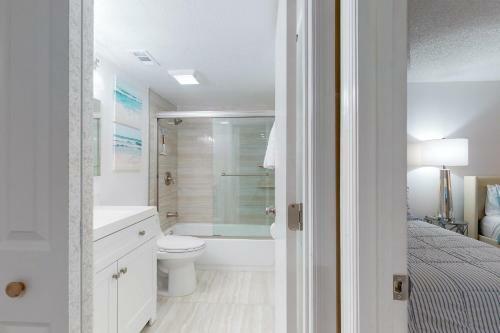 Beach Cottage 1104