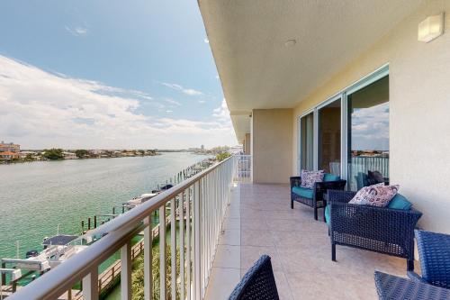 Bay Harbor 401