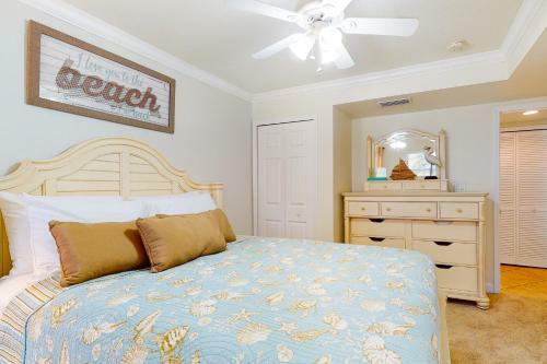 Barefoot Beach Resort F104