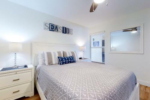 Belleair Beach Club 114