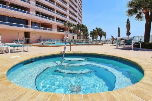 Crescent Beach Club II 3c