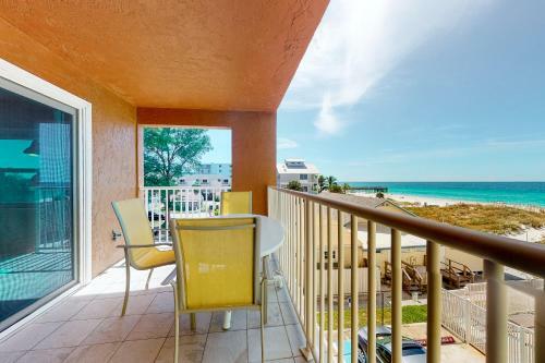 Holiday Villas III 201