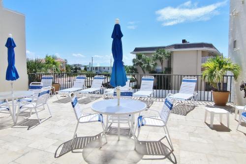 Belleair Beach Club 216