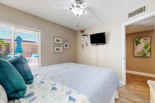 Belleair Beach Club 216