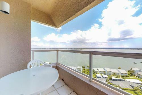 Crescent Beach Club II 17a
