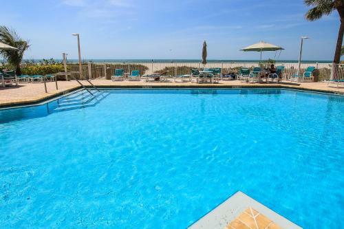 Crescent Beach Club I 16b