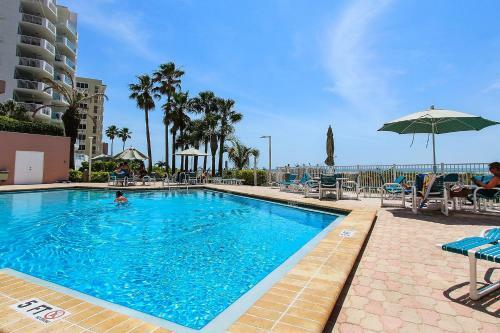 Crescent Beach Club I 16b