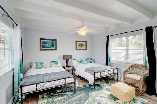 Starkes Casa Villa Coastal Seaside Getaway