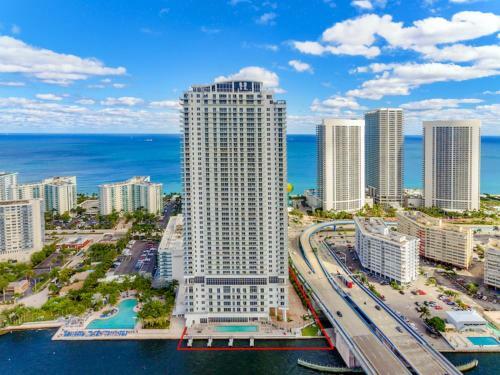 1 Million Dollar Listing 3br 3ba Enjoy 360 Views